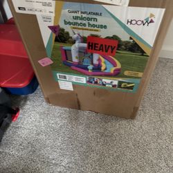 Huge Unicorn Bounce House/Slide/Trampoline NEVER USED