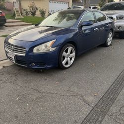 2009 Nissan Maxima Sedan 