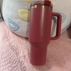 Starbucks-Stanley Collab