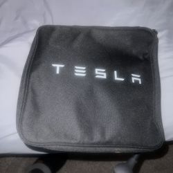 Tesla Charger 