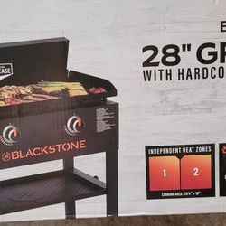 Grill - Blackstone 28" Griddle With Hard Cover And Side Shelf 