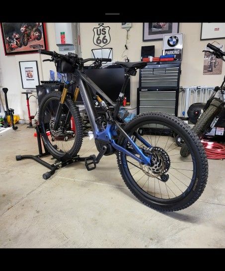 2022 Specialized S-Works ( carbon fiber frame) Turbo Levo 3