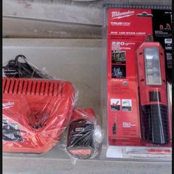 Milwaukee M12 Led Work Lightstick Kit, Comes With Led Light, Cp1.5 Battery & Charger Asking $60 Firm on The Price 