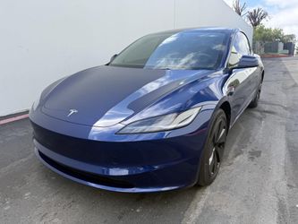 2025 Tesla Model 3