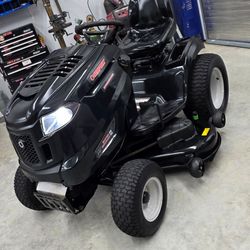 Riding Mower 100% Ready To Mow Today Needs Nothing  big 50" deck 22hp engine (Only 119hrs of use )