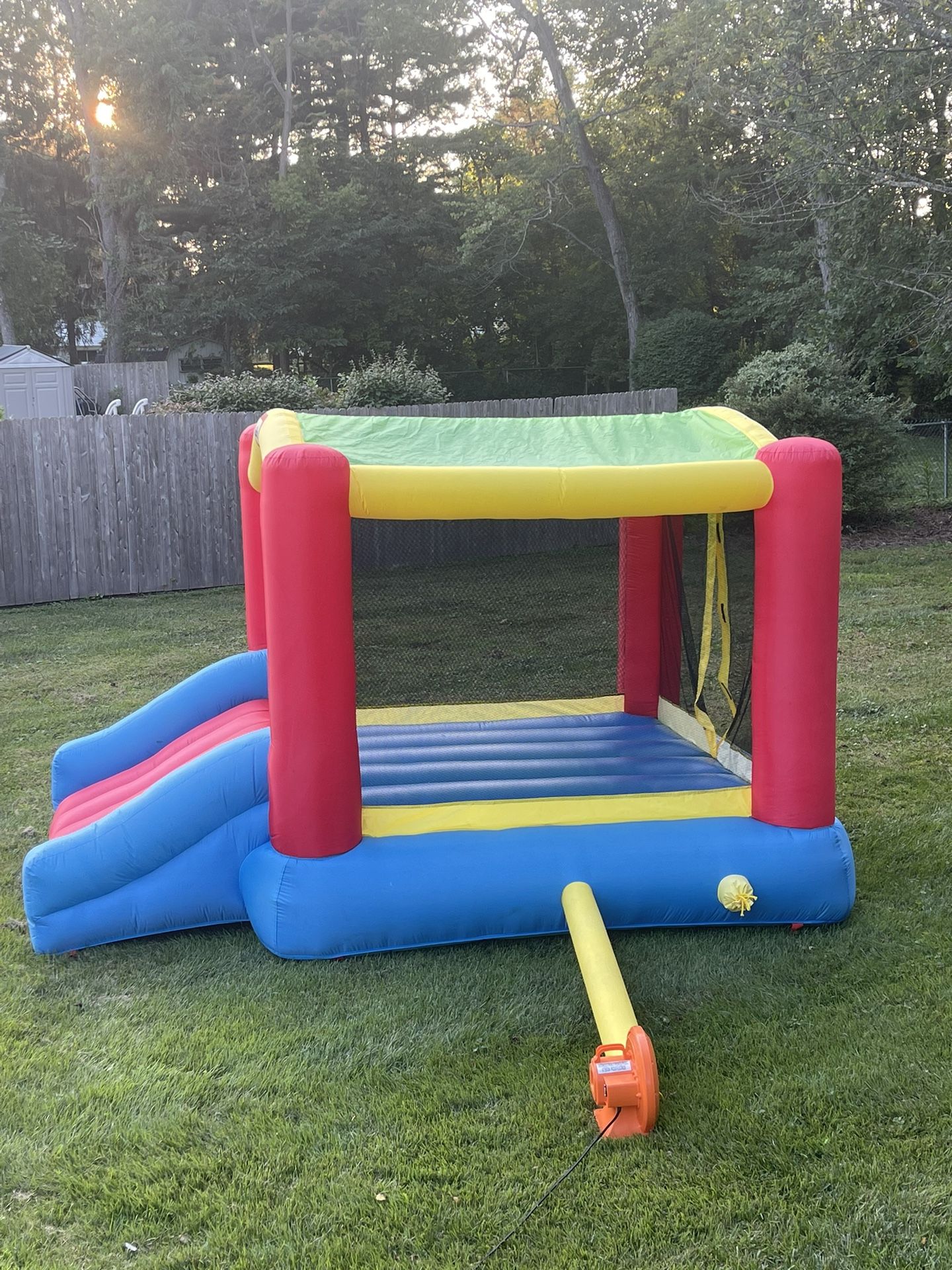 Little Tikes Bouncer