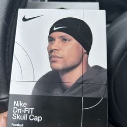 Nike Fit Skull Cap