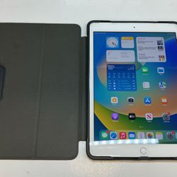 APPLE PAD 8TH GEN 10.2” Wi-Fi 32GB Space Gray Tablet