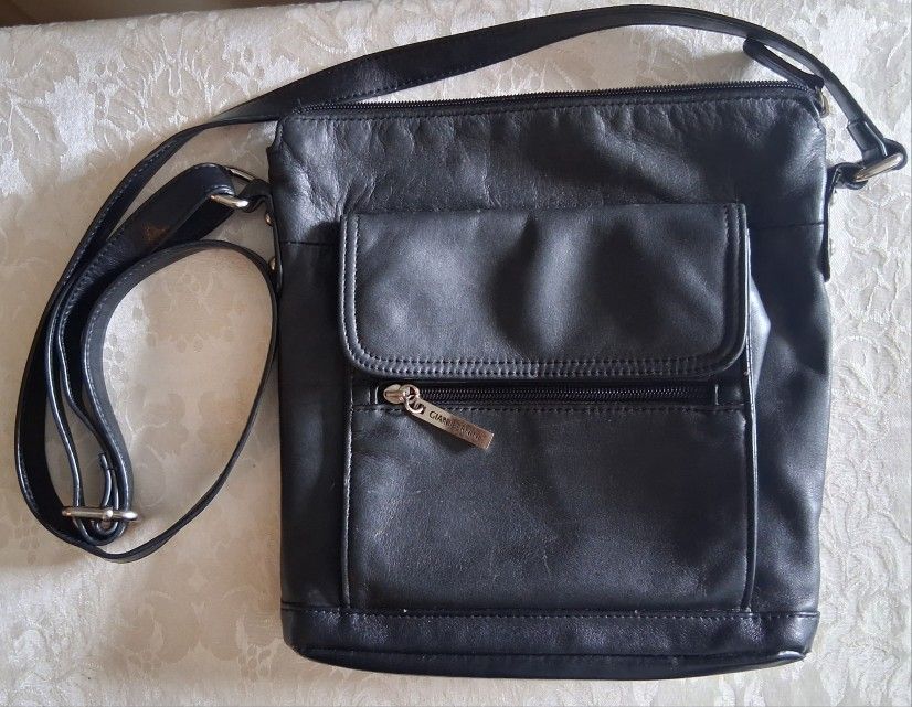 Giani Bernini Black  Leather Crossbody Bag Organizer Silver Hardware