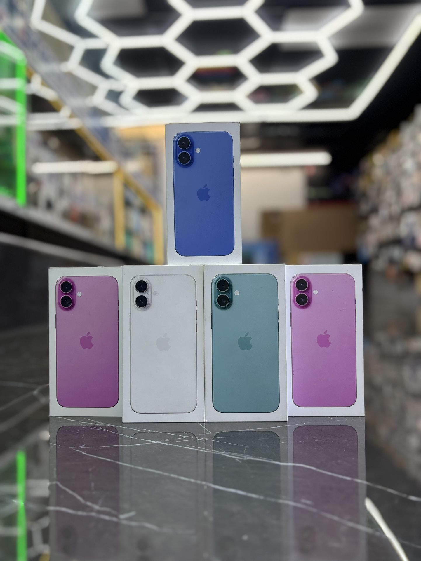 iPhone 16 Plus ( TAKE IT HOME IN PAYMENTS TODAY )