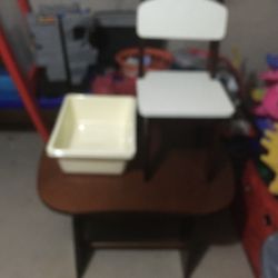 Children’s Table