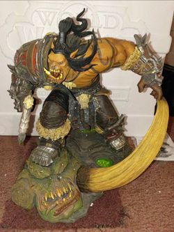 18 in Rare World of Warcraft Grommash Hellscream Collectible Statue