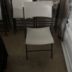 Folding Chairs 
