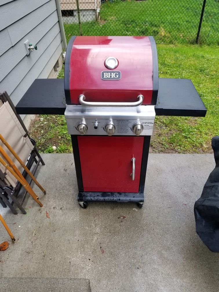 BHG 3 Burner Gas Grill