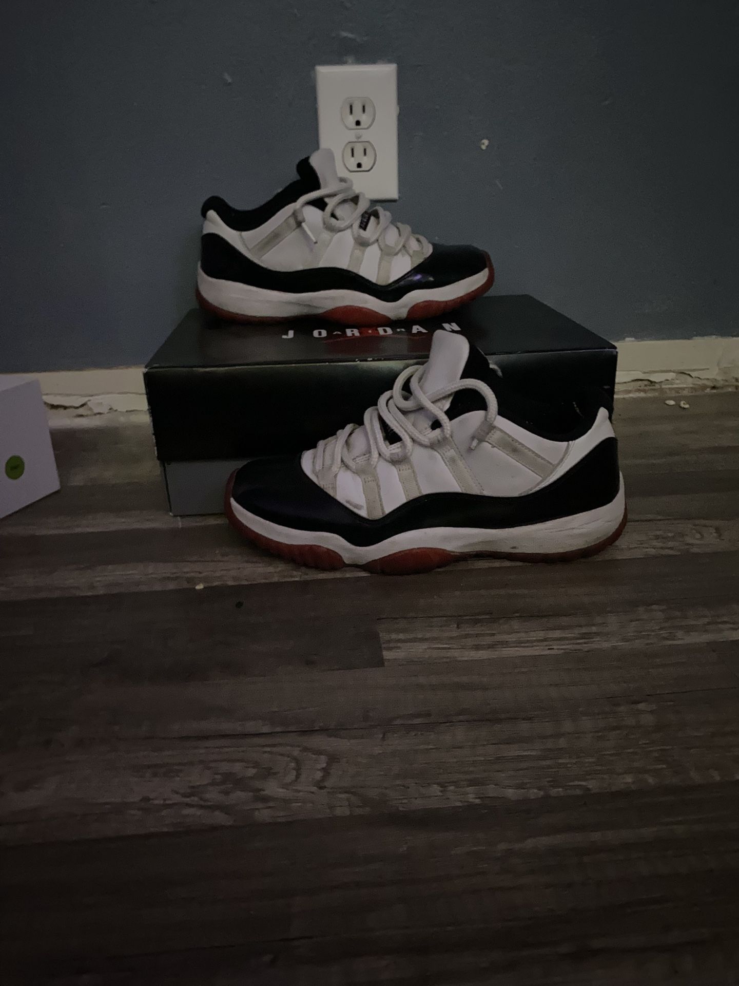 Jordan 11 Bred