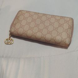 Gucci Clutch