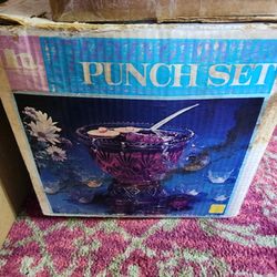 Vintage Glass PUNCH BOWL/CUP SET