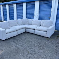 5piece light gray Ashley furniture cloud modular sectional DELIVERY AVAILABLE!*