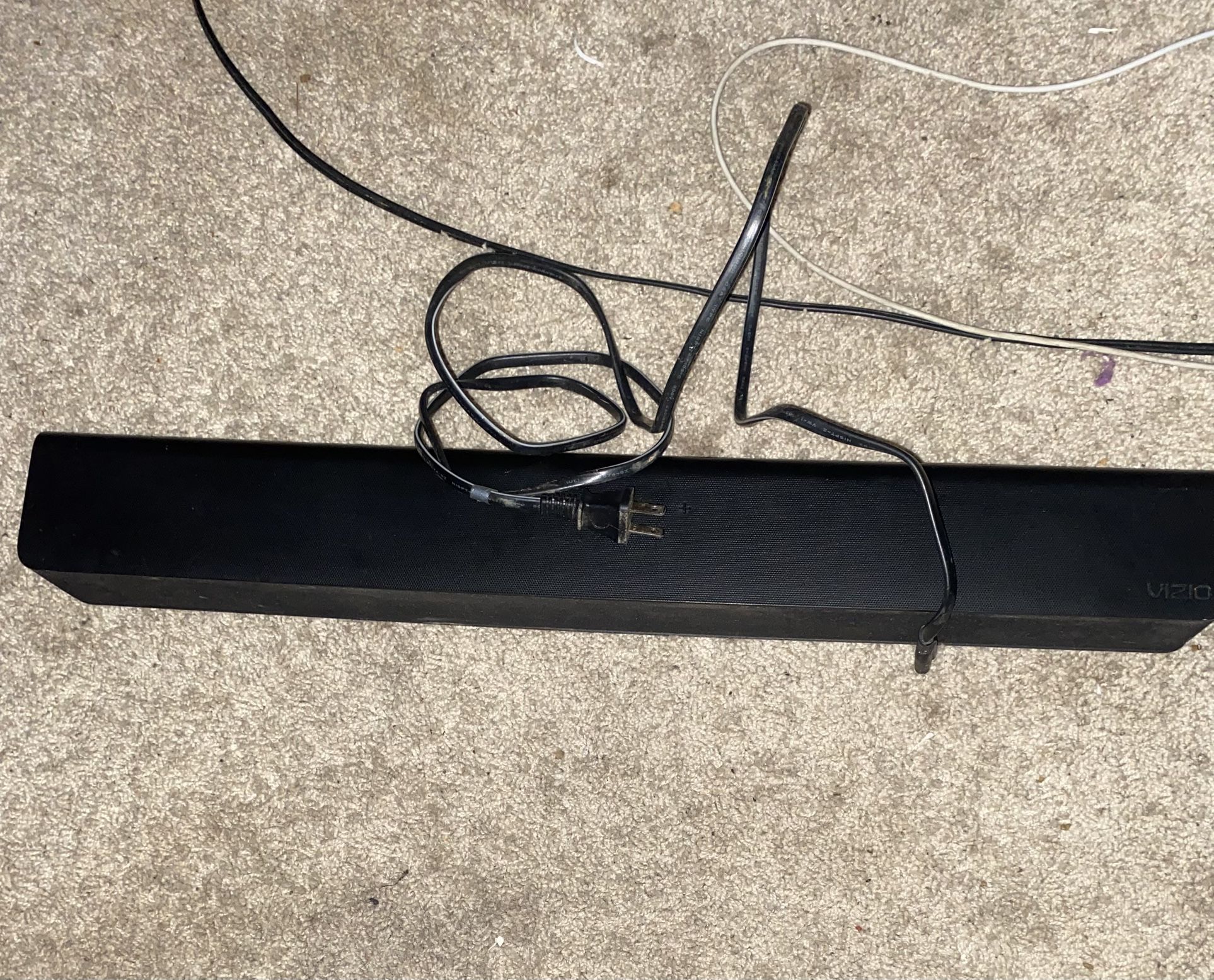 VIZIO V-Series 2.0 Compact Sound Bar with Dolby Audio, DTS:X, Bluetooth V20x-J8