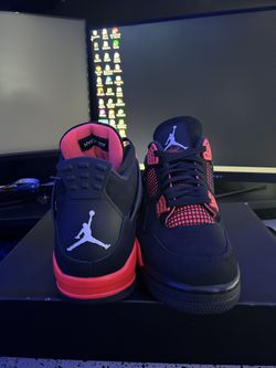 Air Jordan 4 Retro Red Thunders