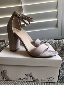 Blush heel sandals 7 1/2