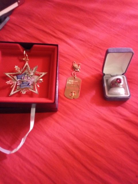 Silver Marine Cor Ring Unknown Size & Marine Gold Tag And Purple Heart Regiment