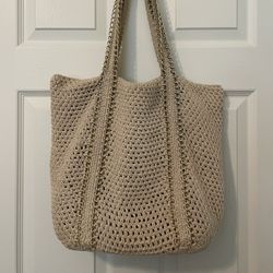 Woven GAP Purse Bag with Gold Chain Accents Women’s Beach style