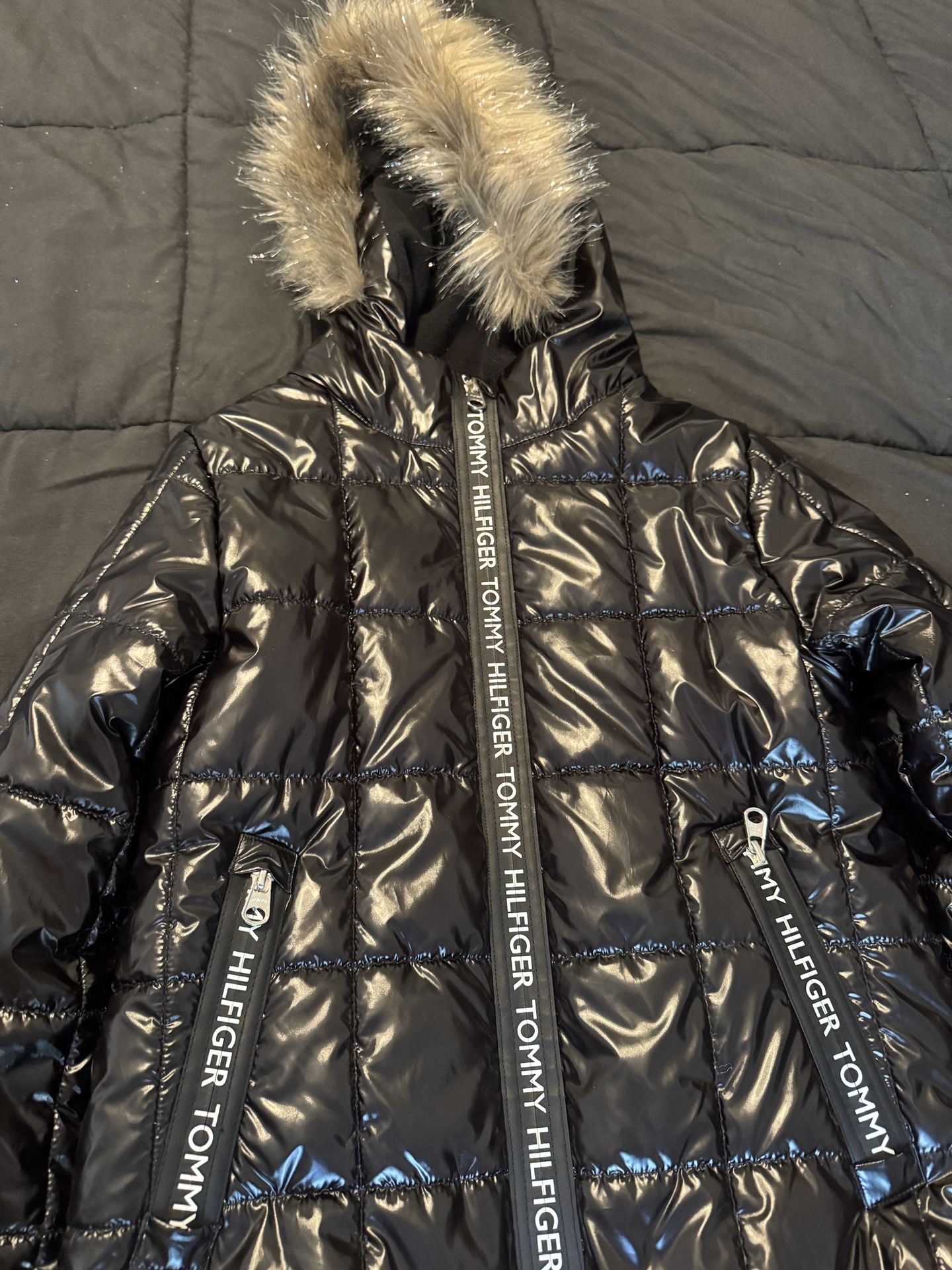 Kids Tommy Hilfiger Winter Jacket , Size M (8-10)