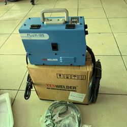 YESWELDER FLUX-135 110V WELDING MACHINE