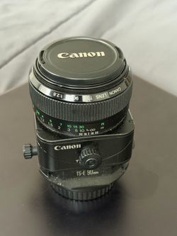 Canon Lens TS-E 9m 1:2.8 with Tilt Shift