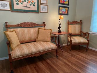 Beautiful Antique Golden Oak Settee And Chair