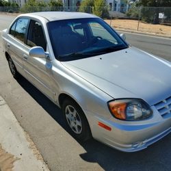 2005 Hyundai Accent Gls