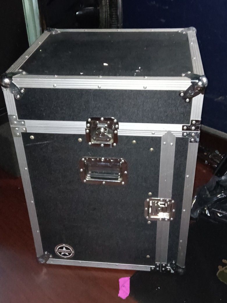 Case Heavy Duty Almos New