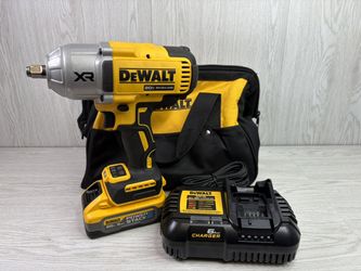 DeWalt DCF900 20V Cordless 1/2" Impact Wrench W/5.0AH Powerstack + Fast Charger (A1G015145)