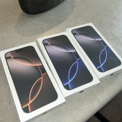 IPHONE 16 PRO MAX 256GB + IPAD (A16) CELLULAR & WIFI