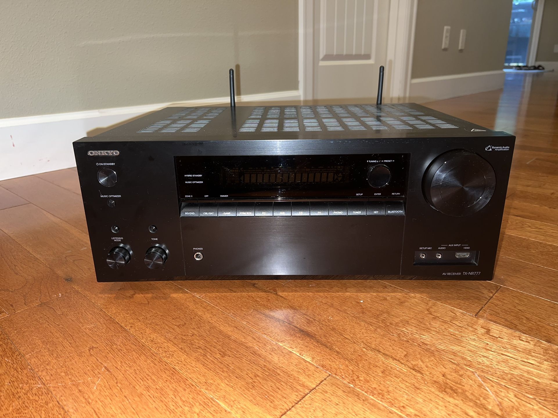 Onkyo TX-NR777 4K 7.2 channels AV Receiver