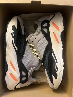 Yeezy Wave Runner