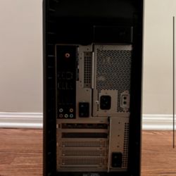 Alienware Aurora R11 Gaming PC: Core i7 10700F, RTX 2070 Super, 16GB DDR4 RAM
