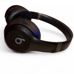 Beats Solo 4!