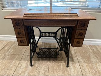Singer Antique Treadle Sewing Machine
