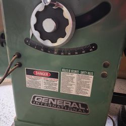 General International Cabinet 10 Inch Table Saw