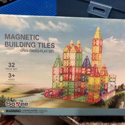 Soyee Magnetic Building Tiles 32 Piece Set