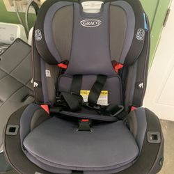 Graco SlimFit3 LX 3-in-1 Car Seat