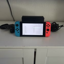 Nintendo Switch 