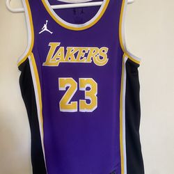 Lakers Lebron James Jersey Small