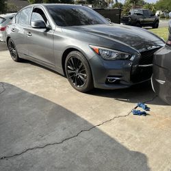 2015 Infinity Q50 Sedan Fully Loaded Clean title 