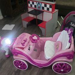 Power wheel disney carriage