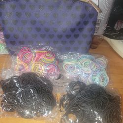 💥NEW 400 PIECE ELASTIC HAIR TIES.  COMES WITH A NICE ZIP UP BAG