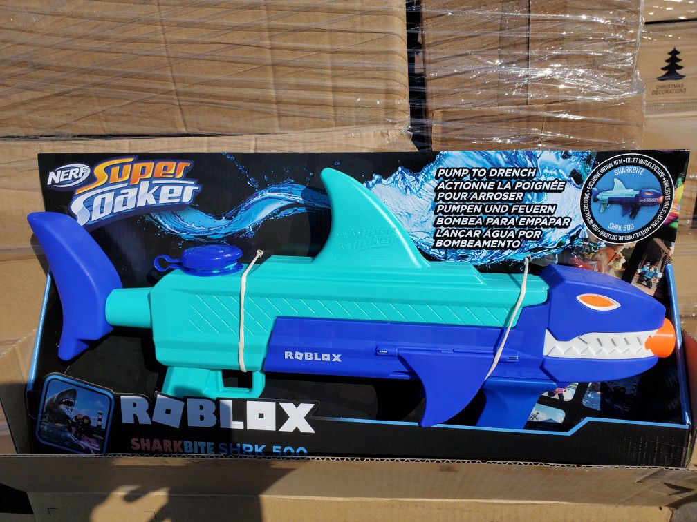 NERF Super Soaker Roblox SharkBite SHRK 500 Water Gun Toy NEW