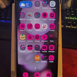 Samsung Galaxy Flip 5 Pink